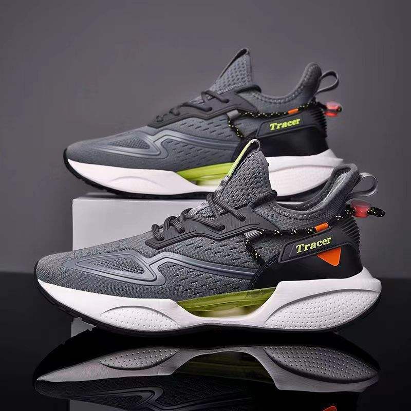 New men's shoes 2025 new running shoes with air cushioned soles, front laces, trendy shoes for men, casual shoes